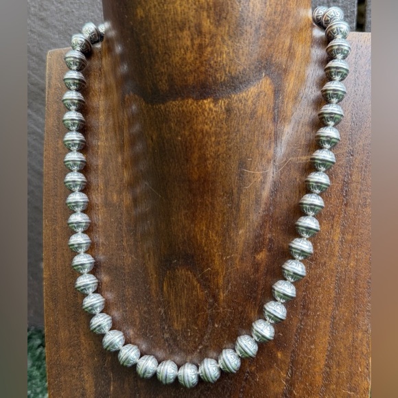 Sterling Silver 10mm Stamped Pearls Bead Necklace. 14 Inch